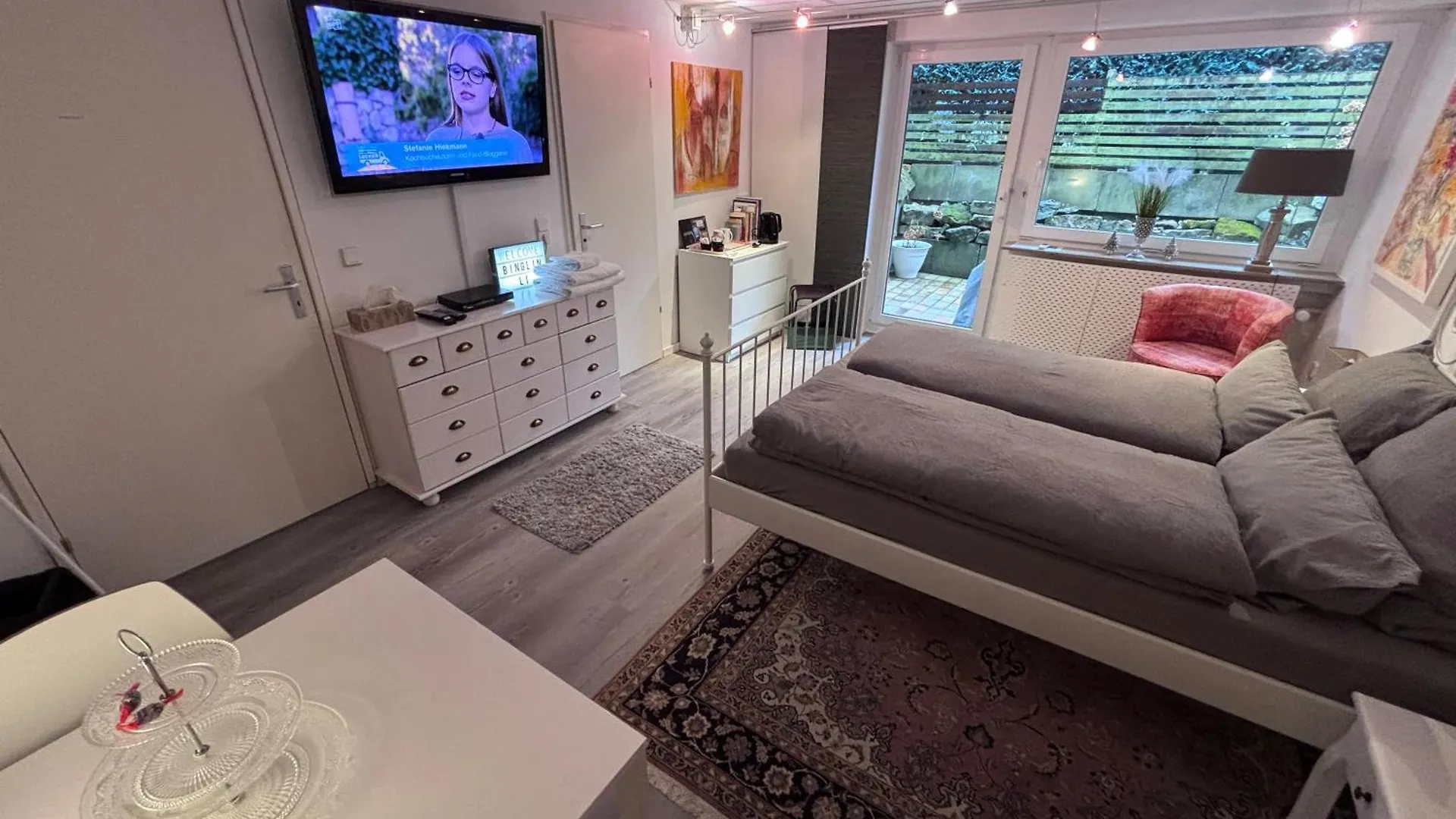 Doppelzimmer In Stuttgart-Birkach - Naehe Musicals Im Si-Zentrum, Messe, Flughafen, Uni Hohenheim Apartment