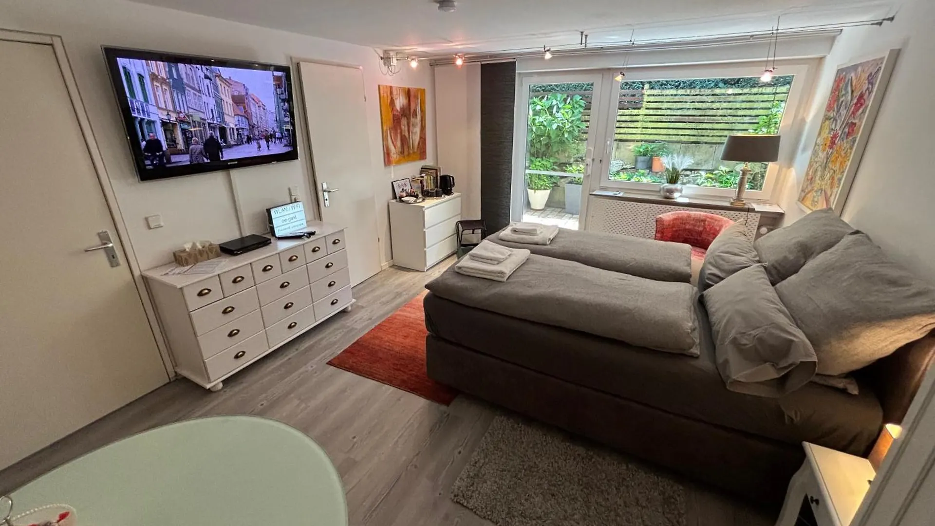 Apartment Doppelzimmer In Stuttgart-Birkach - Naehe Musicals Im Si-Zentrum, Messe, Flughafen, Uni Hohenheim